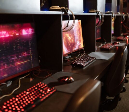 Monitor 144Hz, 240Hz czy 360Hz – czy ludzkie oko widzi różnicę w grach e-sportowych?